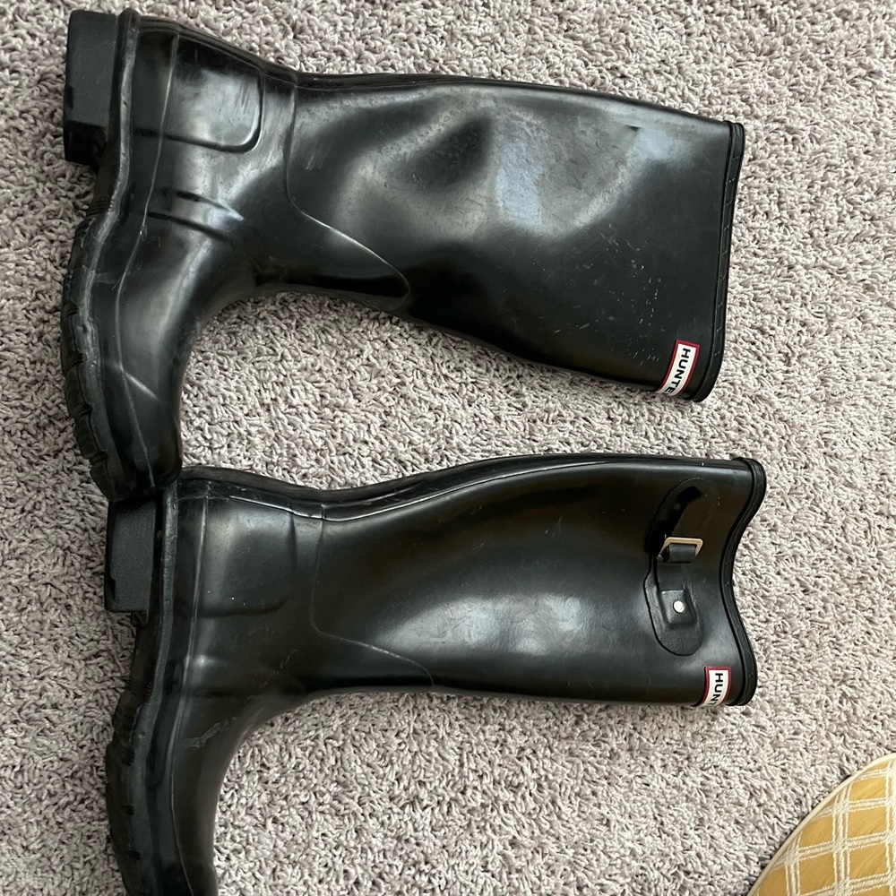 Hunter black rain boots